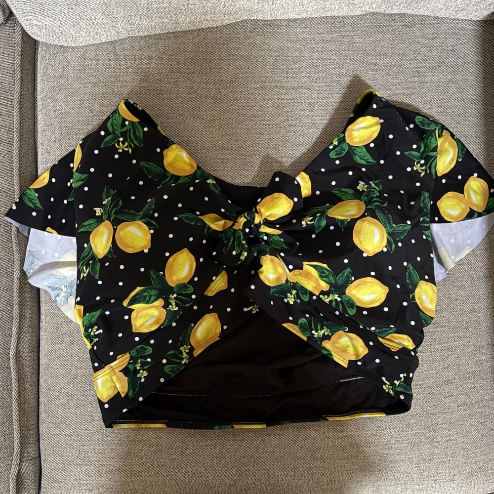 Torrid Lemon Dot Short Sleeve Bikini Top 2X